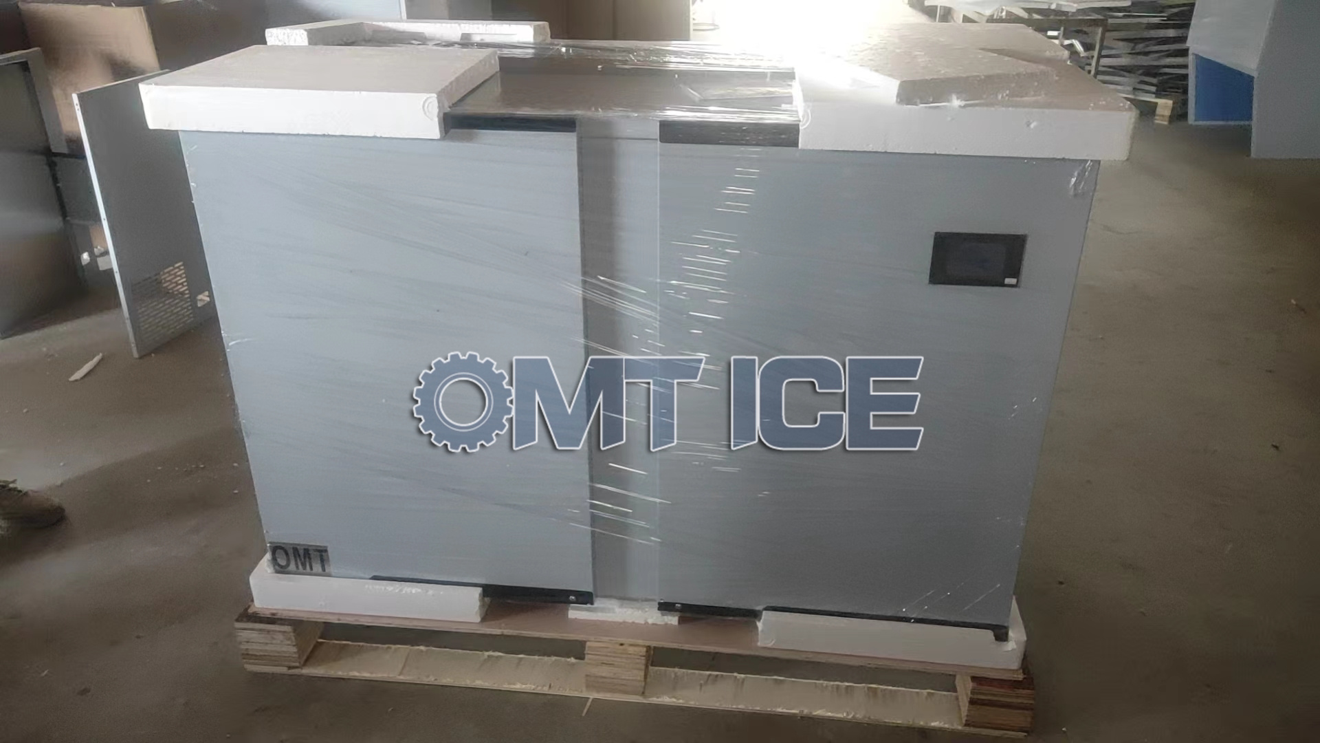 OMT 1000KG Cube Machine Split Uyilo loMkhenkce uThunyelwe eGhana-2